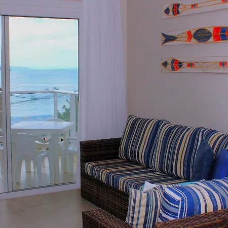 1079 - Apartamento com vista para o mar em Bombinhas-2